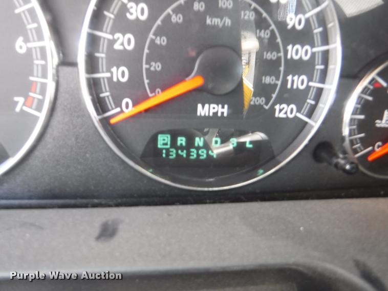 image for item K5932 2005 Chrysler Sebring Touring