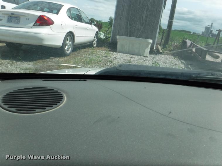 image for item K5932 2005 Chrysler Sebring Touring