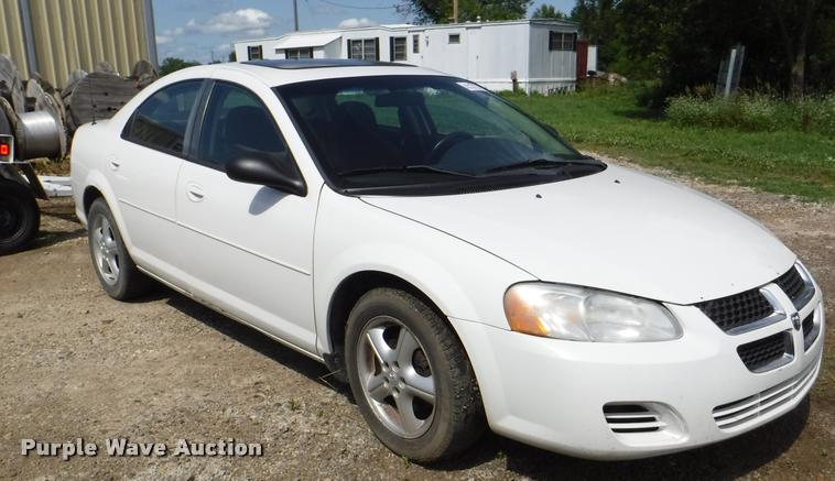 image for item K5933 2006 Dodge Stratus SXT