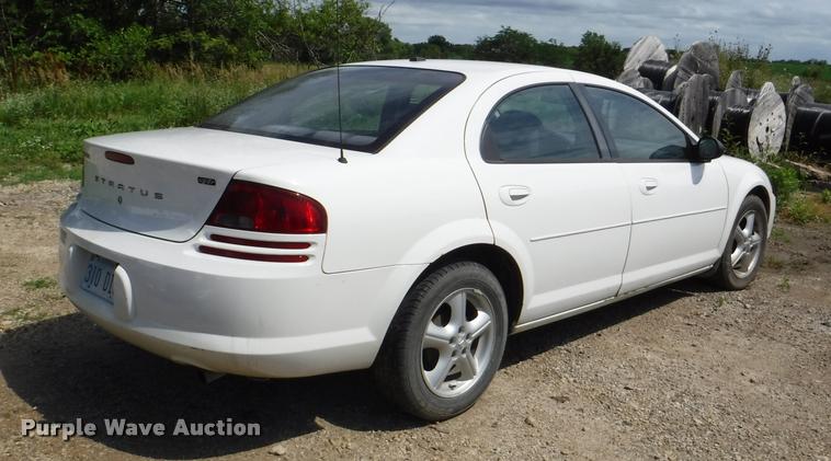 image for item K5933 2006 Dodge Stratus SXT