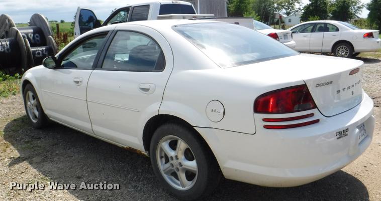 image for item K5933 2006 Dodge Stratus SXT