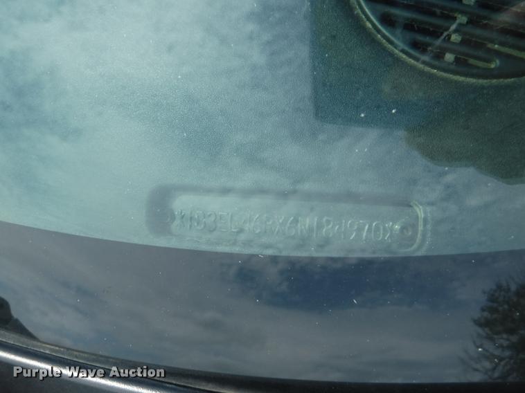 image for item K5933 2006 Dodge Stratus SXT