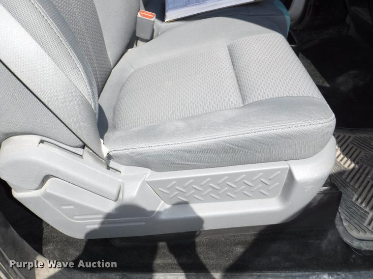 image for item K5941 2011 Ford F150 XLT SuperCrew pickup truck