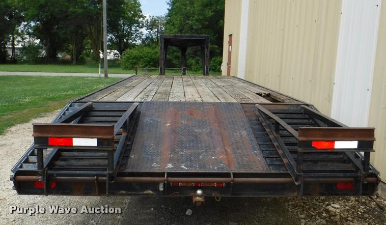 image for item K5942 1995 Titan equipment trailer