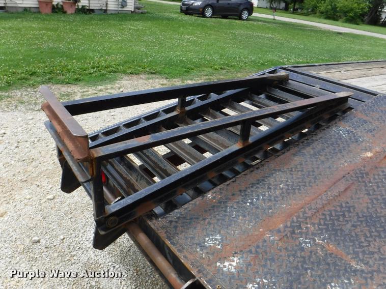 image for item K5942 1995 Titan equipment trailer