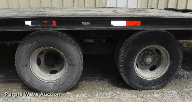 image for item K5942 1995 Titan equipment trailer