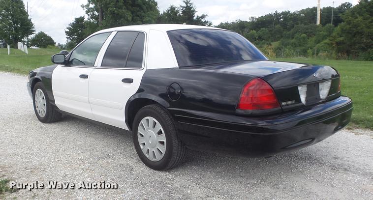 image for item K7581 2008 Ford Crown Victoria Police Interceptor
