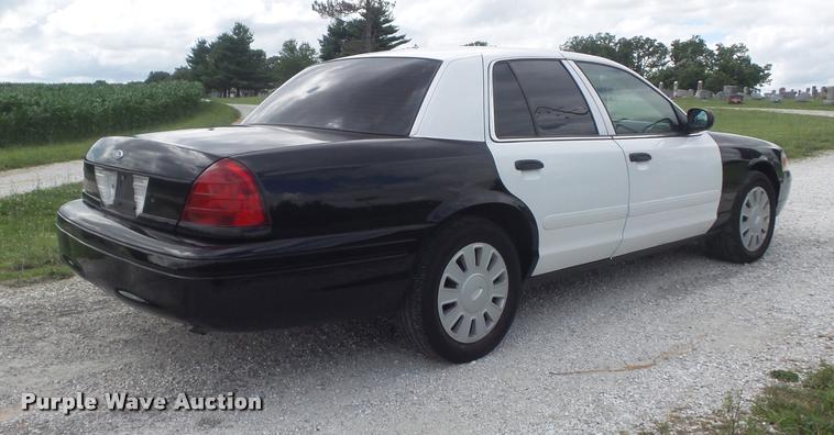 image for item K7581 2008 Ford Crown Victoria Police Interceptor