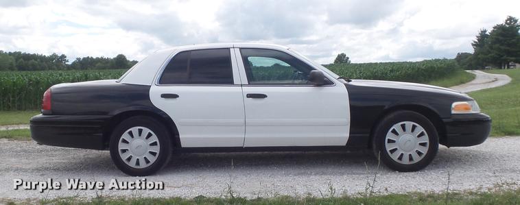 image for item K7581 2008 Ford Crown Victoria Police Interceptor