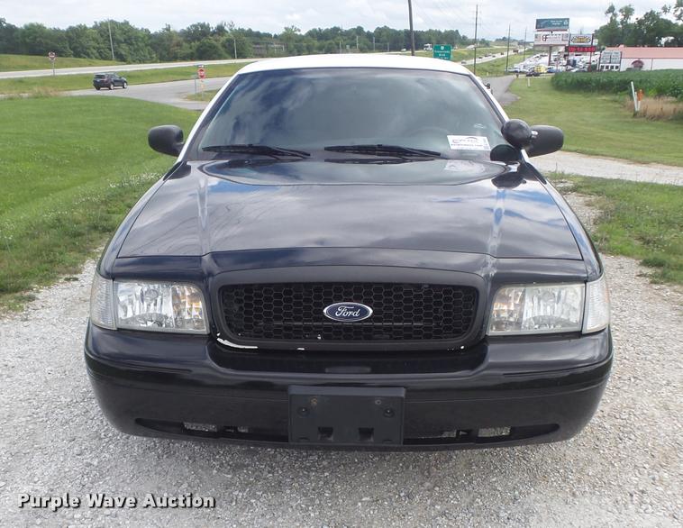 image for item K7581 2008 Ford Crown Victoria Police Interceptor
