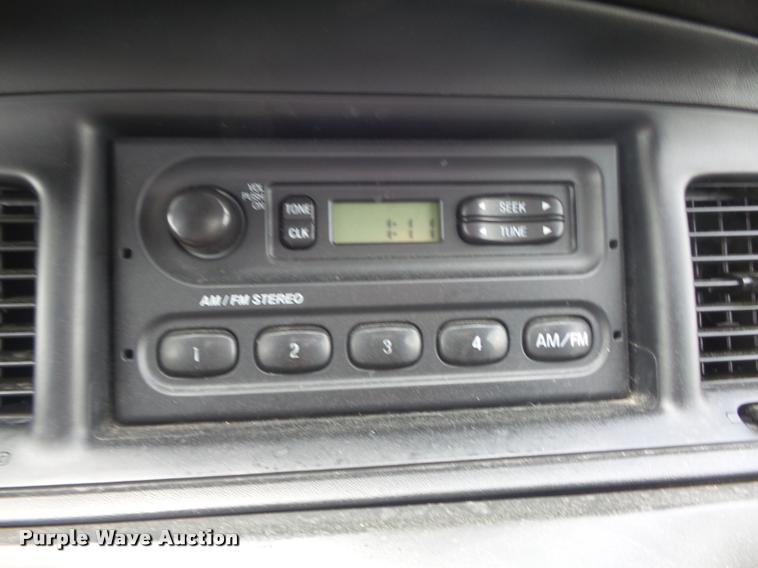 image for item K7581 2008 Ford Crown Victoria Police Interceptor