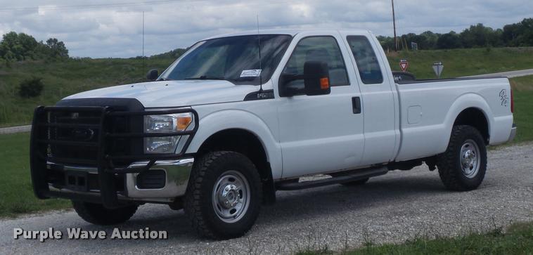 image for item K7582 2014 Ford F250 Super Duty XL pickup truck