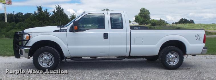 image for item K7582 2014 Ford F250 Super Duty XL pickup truck