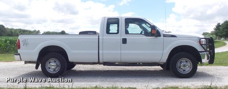 image for item K7582 2014 Ford F250 Super Duty XL pickup truck