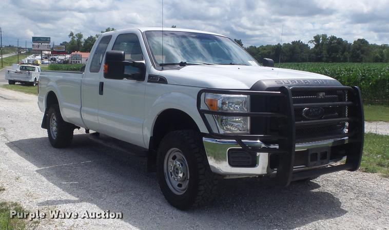 image for item K7582 2014 Ford F250 Super Duty XL pickup truck