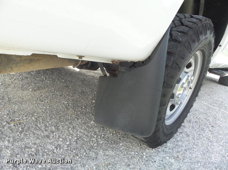 image for item K7582 2014 Ford F250 Super Duty XL pickup truck