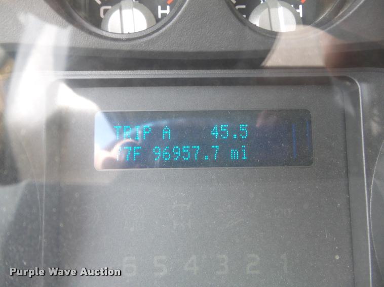 image for item K7582 2014 Ford F250 Super Duty XL pickup truck