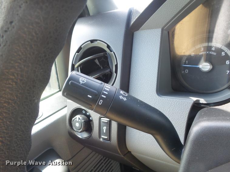 image for item K7582 2014 Ford F250 Super Duty XL pickup truck