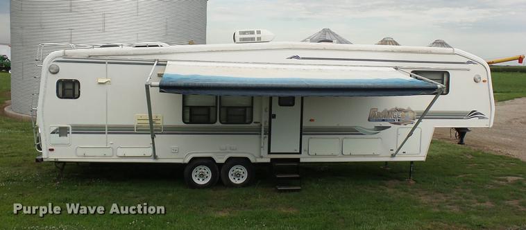 image for item L4724 1997 Carriage Lite series camper