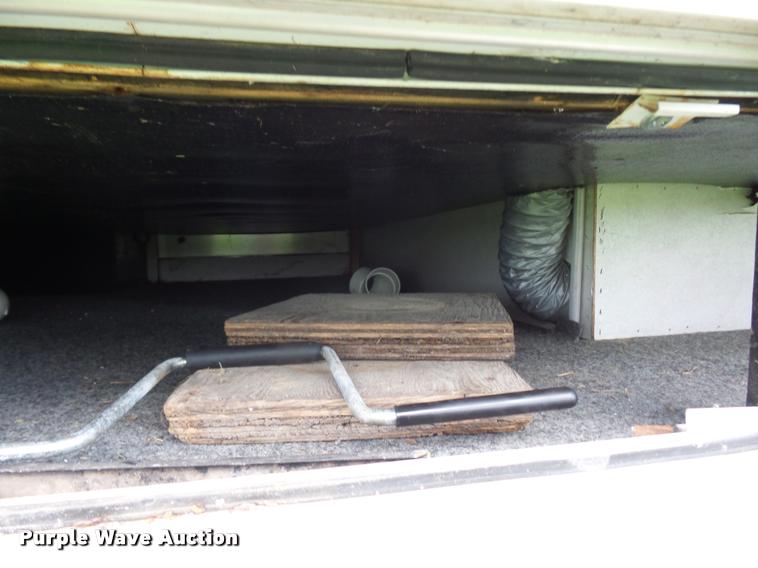 image for item L4724 1997 Carriage Lite series camper