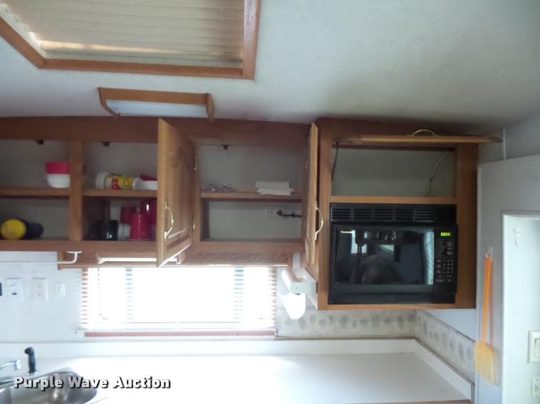 image for item L4724 1997 Carriage Lite series camper