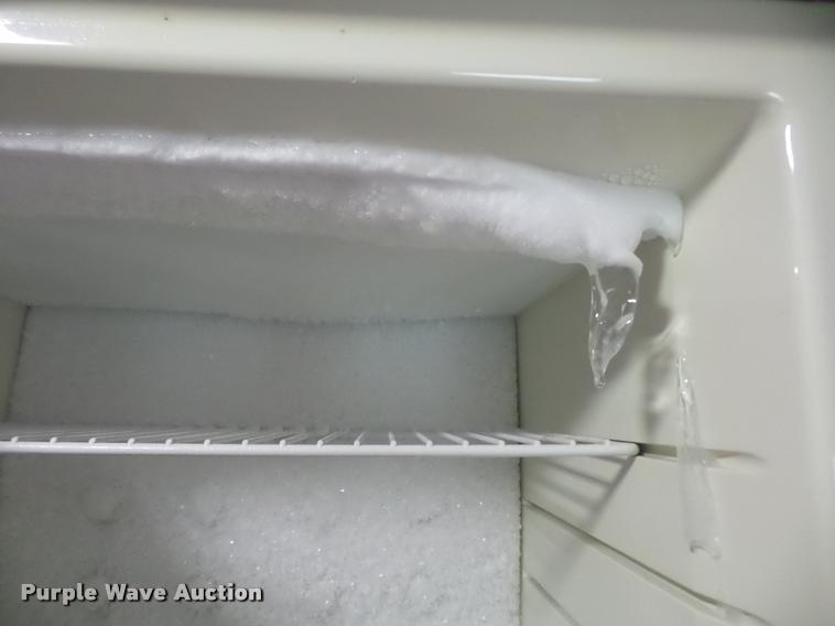 image for item L4724 1997 Carriage Lite series camper