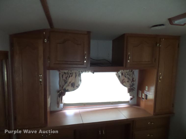 image for item L4724 1997 Carriage Lite series camper