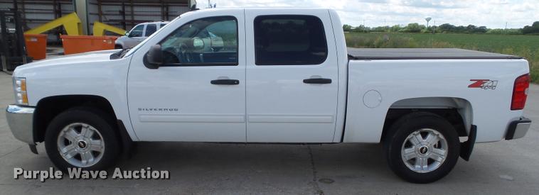 image for item L5605 2012 Chevrolet Silverado 1500 LT Crew Cab pickup truck