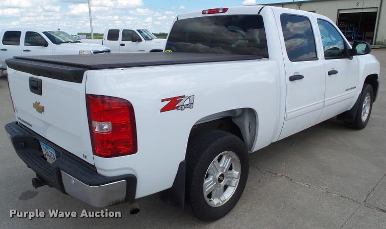 image for item L5605 2012 Chevrolet Silverado 1500 LT Crew Cab pickup truck