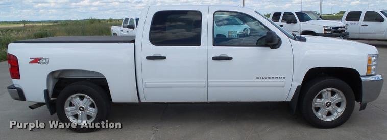 image for item L5605 2012 Chevrolet Silverado 1500 LT Crew Cab pickup truck