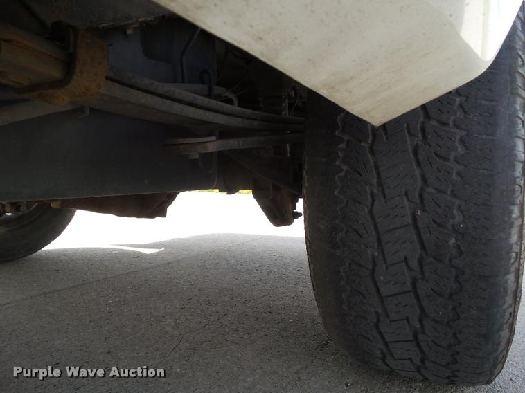 image for item L5605 2012 Chevrolet Silverado 1500 LT Crew Cab pickup truck