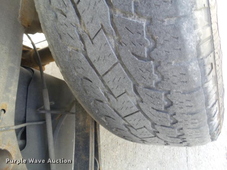 image for item L5605 2012 Chevrolet Silverado 1500 LT Crew Cab pickup truck