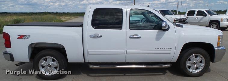 image for item L5606 2012 Chevrolet Silverado 1500 LT Crew Cab pickup truck