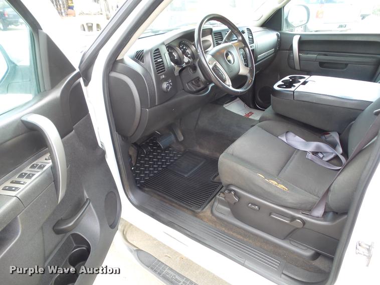 image for item L5606 2012 Chevrolet Silverado 1500 LT Crew Cab pickup truck