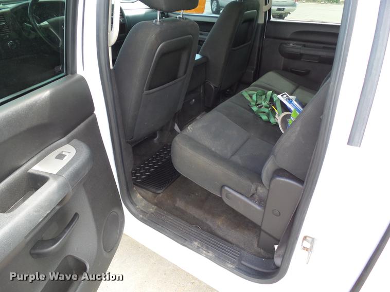 image for item L5607 2012 Chevrolet Silverado 1500 LT Crew Cab pickup truck