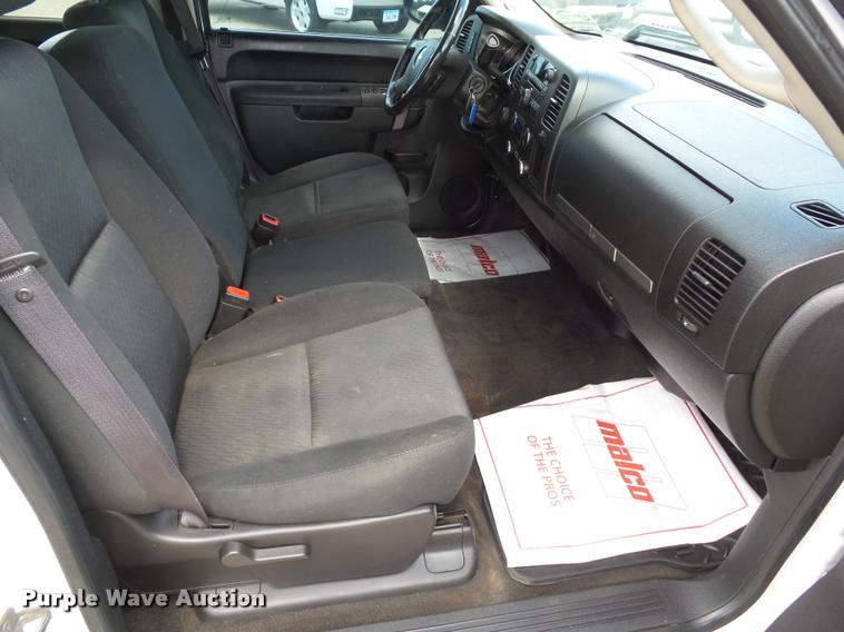 image for item L5607 2012 Chevrolet Silverado 1500 LT Crew Cab pickup truck