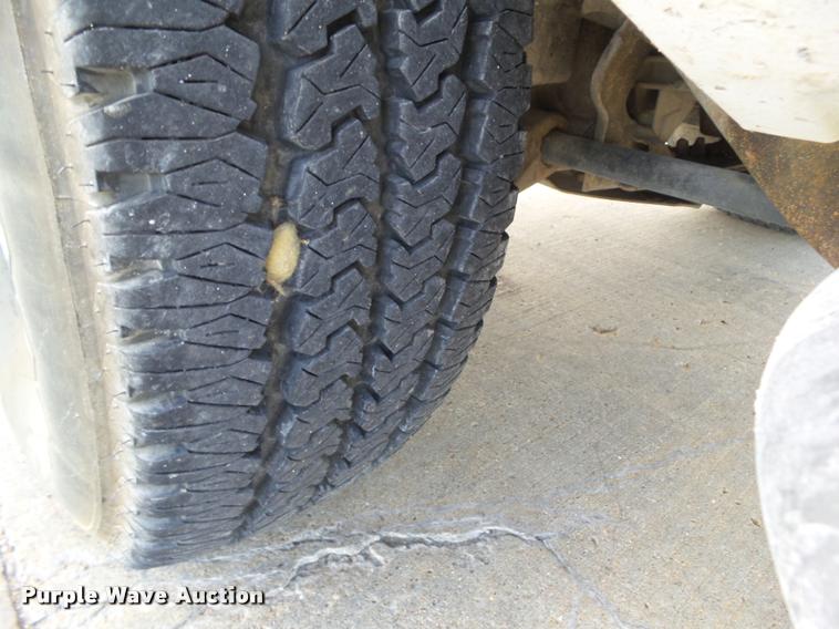 image for item L5611 2007 Chevrolet Silverado Classic 2500HD Ext. Cab pickup truck