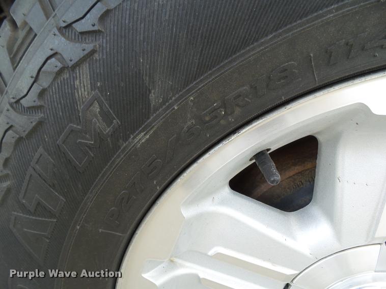 image for item L5612 2008 Chevrolet Silverado 1500 Crew Cab pickup truck