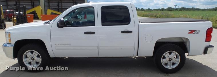image for item L5613 2012 Chevrolet Silverado 1500 LT Crew Cab pickup truck