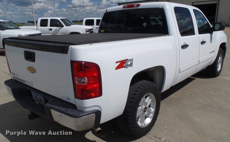 image for item L5613 2012 Chevrolet Silverado 1500 LT Crew Cab pickup truck