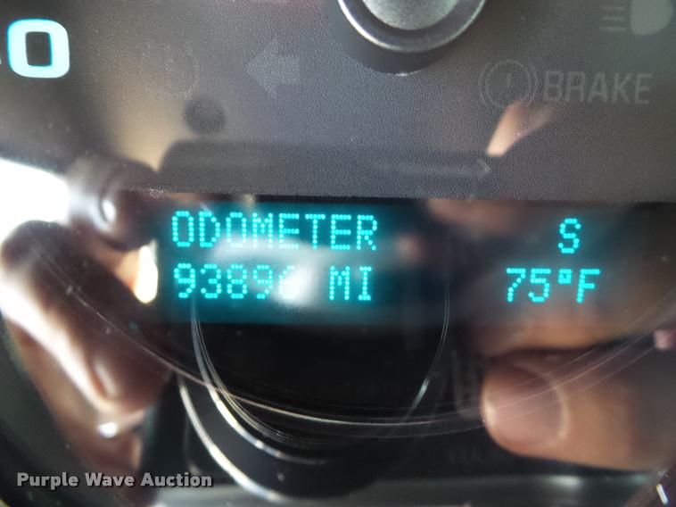 image for item L5613 2012 Chevrolet Silverado 1500 LT Crew Cab pickup truck