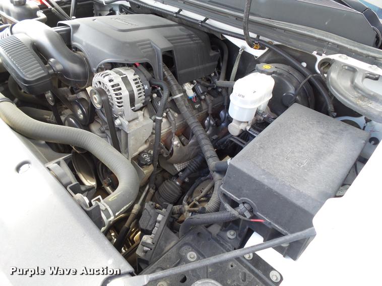 image for item L5613 2012 Chevrolet Silverado 1500 LT Crew Cab pickup truck