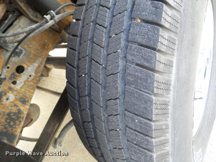 image for item L5614 2004 Ford F250 Super Duty XLT SuperCab pickup truck