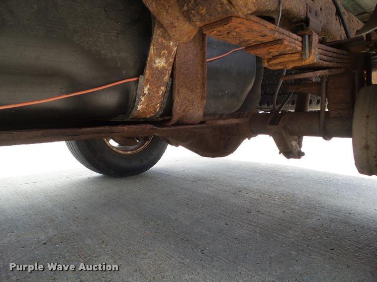 image for item L5615 1999 Ford F250 Super Duty SuperCab pickup truck