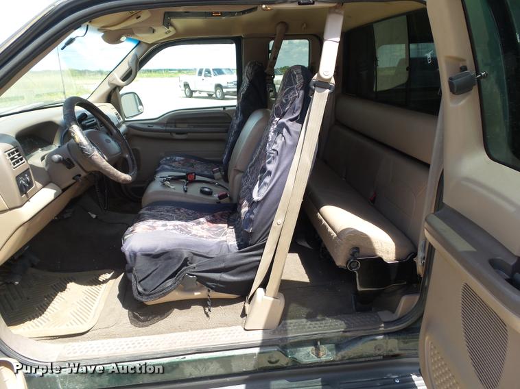 image for item L5615 1999 Ford F250 Super Duty SuperCab pickup truck