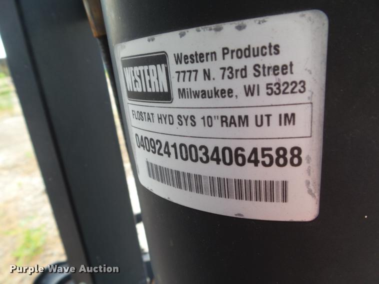 image for item L5615 1999 Ford F250 Super Duty SuperCab pickup truck