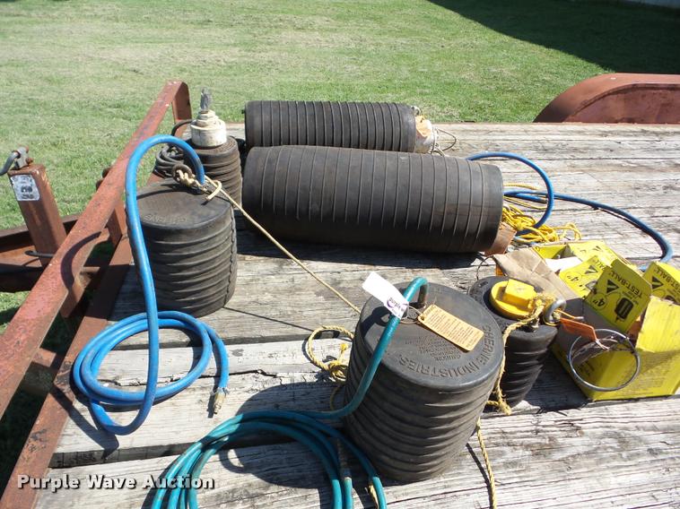 image for item BI9658 Inflatable pipe plugs