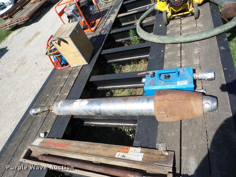 image for item BI9661 IT Technology piercing tool