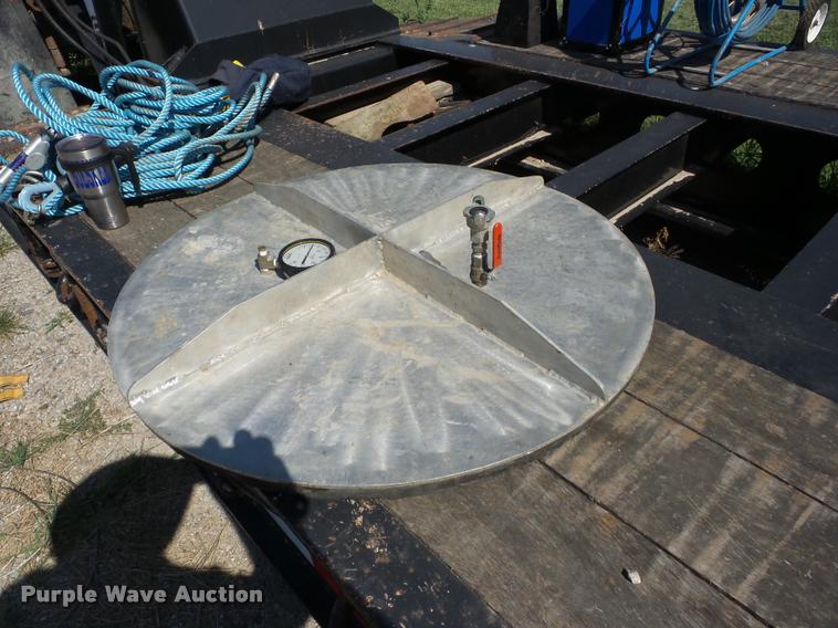 image for item BI9664 1999 Cherne 099-244 manhole vacuum tester