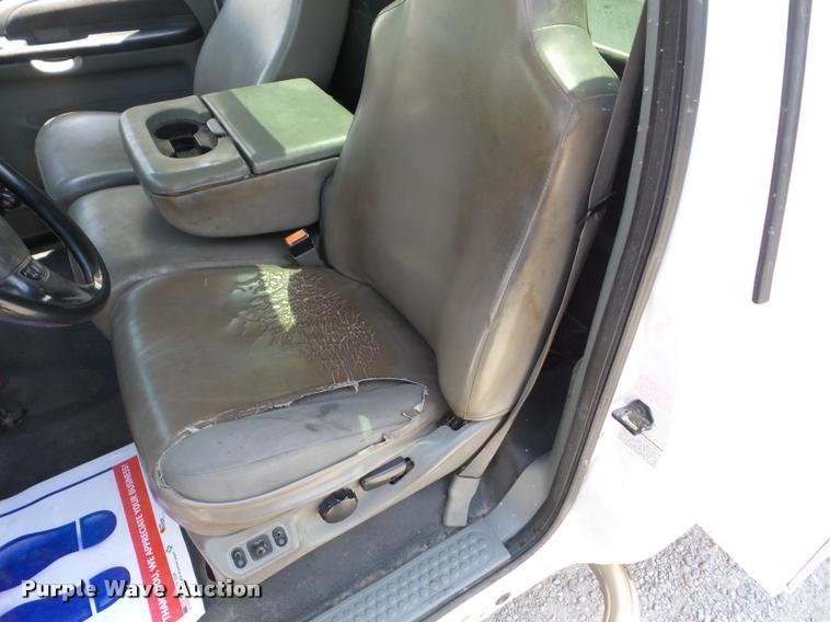 image for item BI9669 2005 Ford F550 service truck